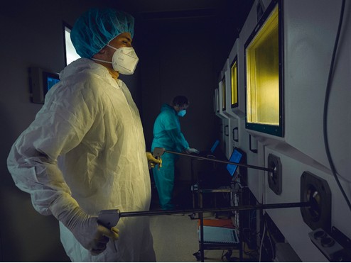 Výroba radiofarmak - laboratoř Výroba radiofarmak - laboratoř